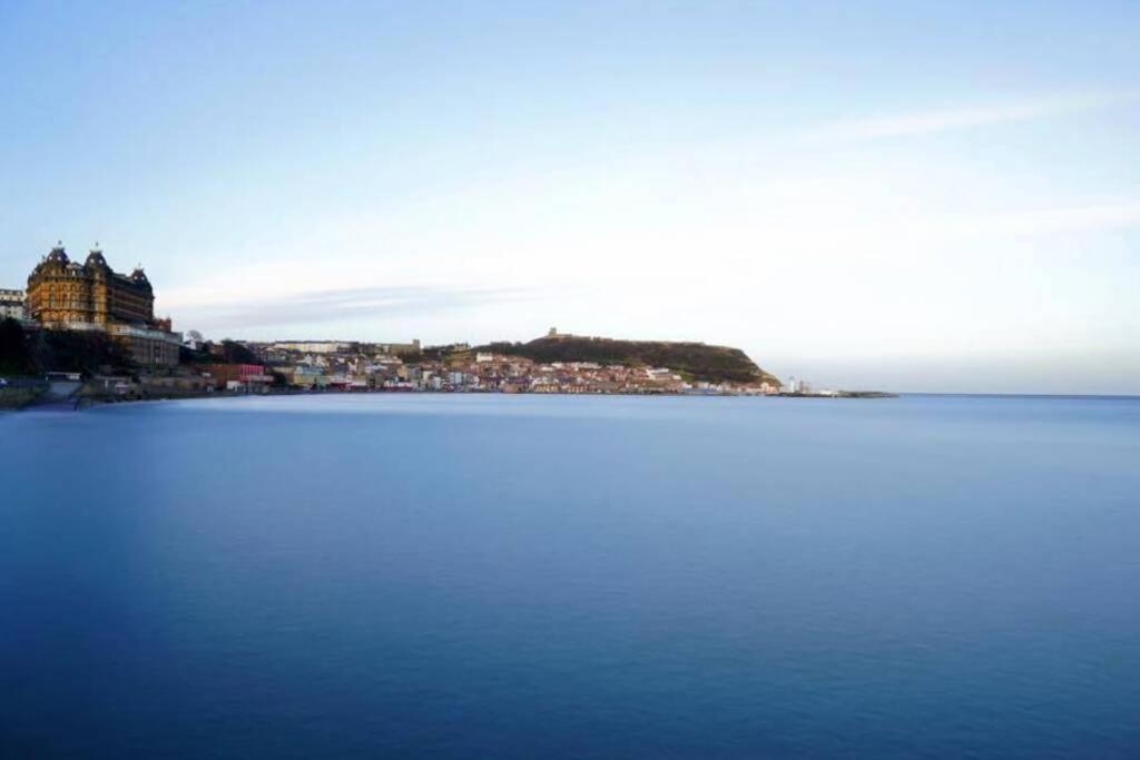 Willa 200 Year Old Large Townhouse With Sea Views Scarborough Zewnętrze zdjęcie