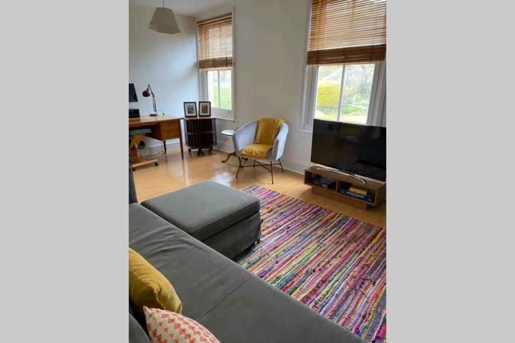 Willa 200 Year Old Large Townhouse With Sea Views Scarborough Zewnętrze zdjęcie